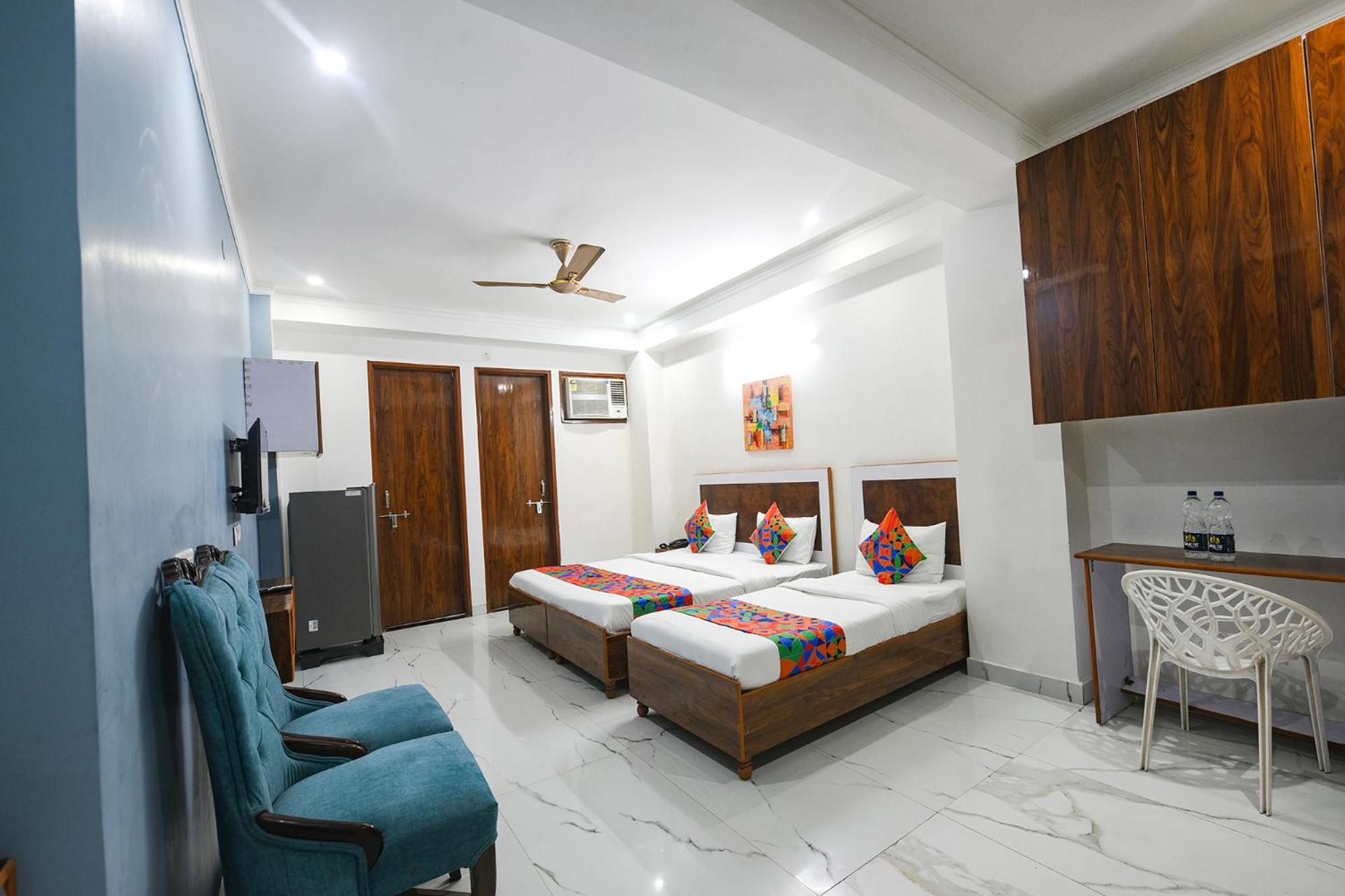 Fabhotel Wonderland Studio Rooms Гургаон Экстерьер фото